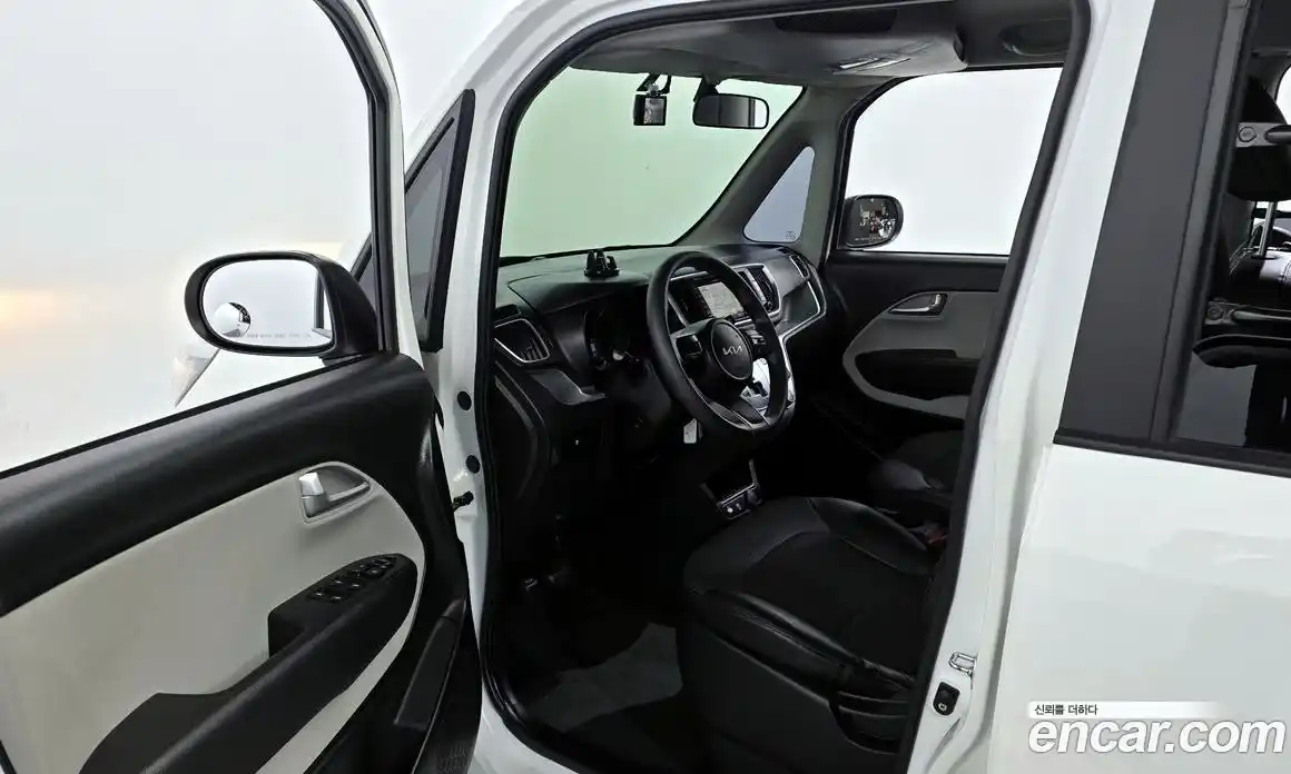 Kia Ray 2022 1.0 Автомат в Москве № 287581, фото 15