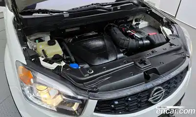 SsangYong Korando 2015 2.0 Автомат в Москве № 29171, миниатюра 3