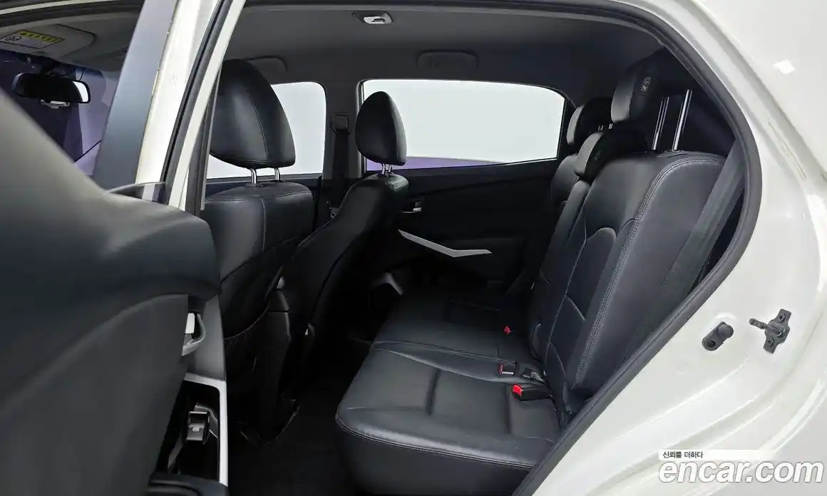 SsangYong Korando 2015 2.0 Автомат в Москве № 29171, фото 7