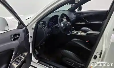 Lexus IS 2011 5.0 Автомат в Москве № 300720, миниатюра 3