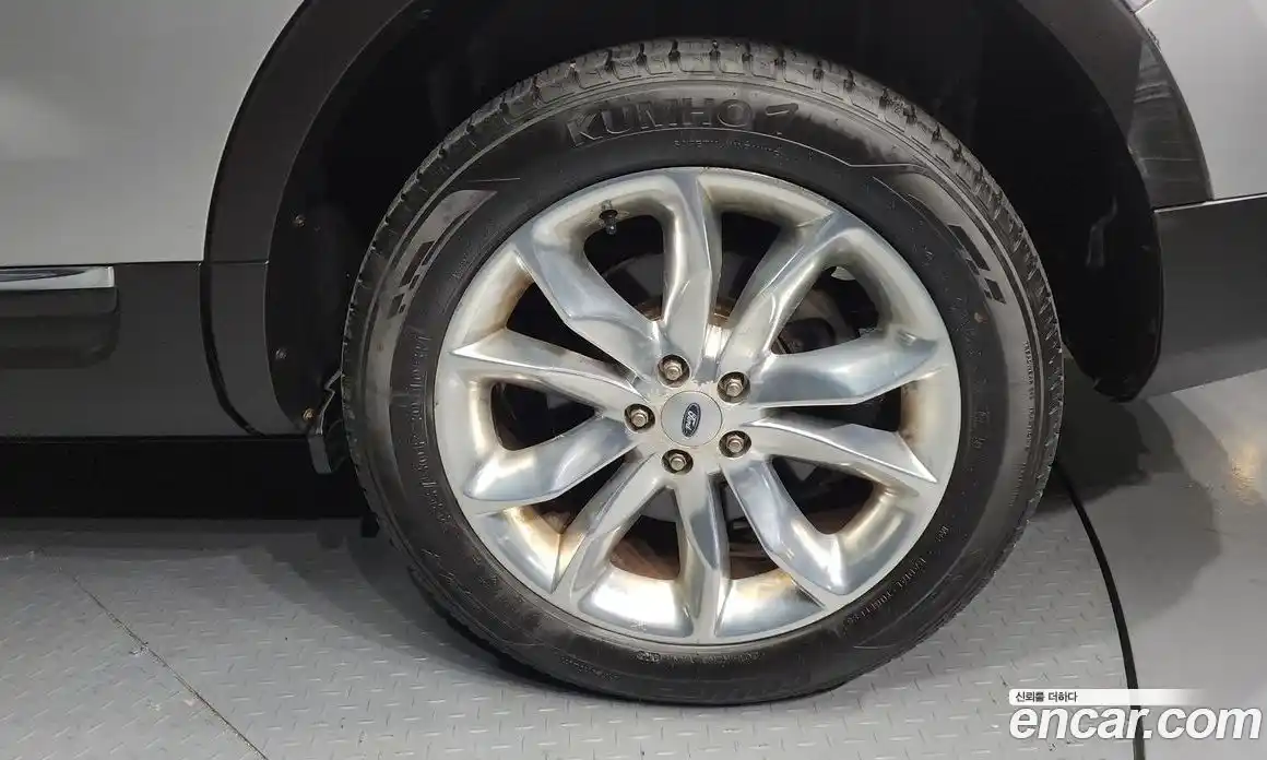 Ford Explorer 2013 3.5 Автомат в Москве № 303706, фото 3