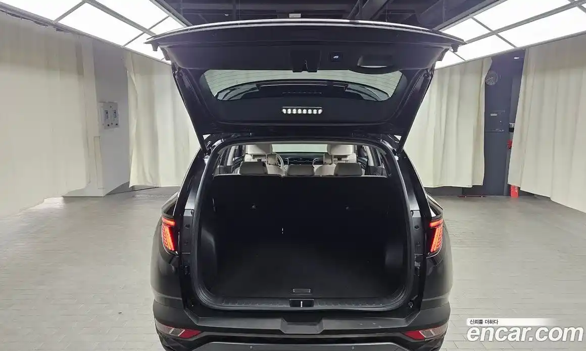 Hyundai Tucson 2023 1.6 Автомат в Москве № 320063, фото 1