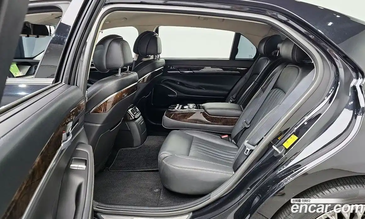 Genesis G90 2021 3.8 Автомат в Москве № 322820, фото 14