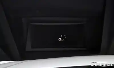 Audi Q5 2023 2.0 Автомат в Москве № 324198, миниатюра 2