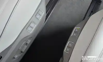 Hyundai Staria, 2025