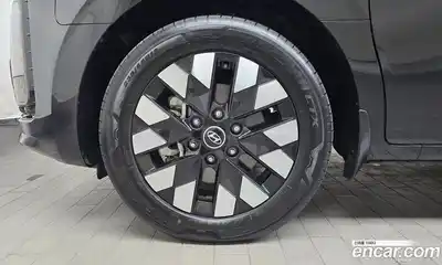 Hyundai Staria 2025 1.6 Автомат в Москве № 330171, миниатюра 5