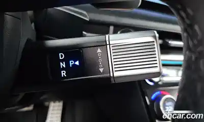 Hyundai Santa Fe 2024 2.5 Автомат в Москве № 330416, миниатюра 11