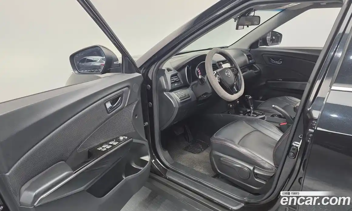 SsangYong TIBOLI 2016 1.6 Автомат в Москве № 33287, фото 19