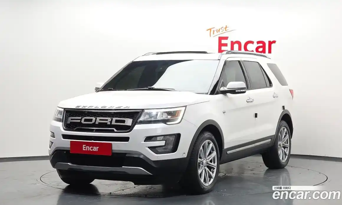 Ford Explorer 2017 2.3 Автомат в Москве № 335569, фото 1