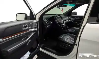 Ford Explorer 2017 2.3 Автомат в Москве № 335569, миниатюра 9