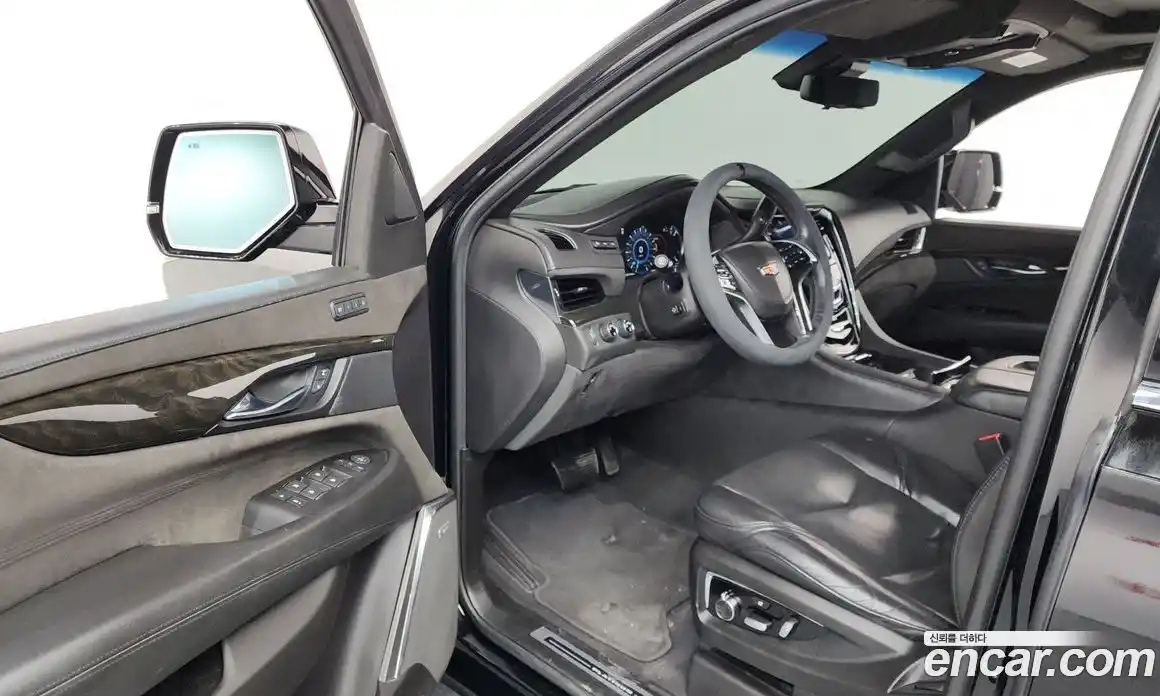 Cadillac Escalade 2018 6.2 Автомат в Москве № 337082, фото 18