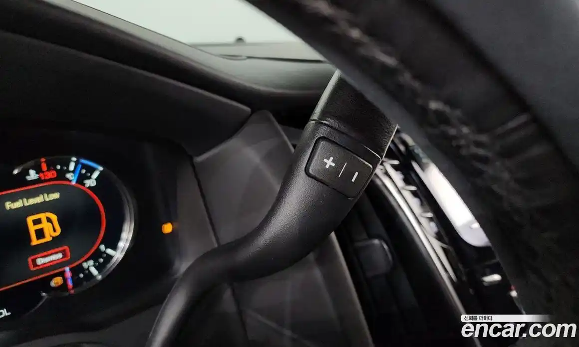 Cadillac Escalade 2018 6.2 Автомат в Москве № 337082, фото 20