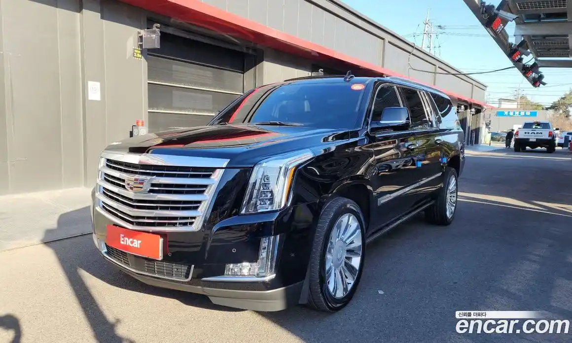 Cadillac Escalade 2018 6.2 Автомат в Москве № 337082, фото 3