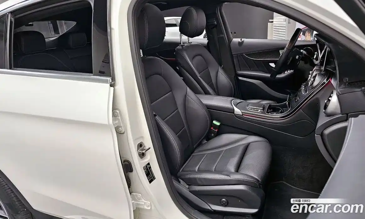 Mercedes-Benz GLC-Class 2023 2.0 Автомат в Москве № 338179, фото 11