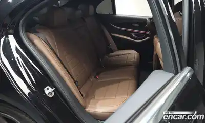 Mercedes-Benz E-Class, 2023