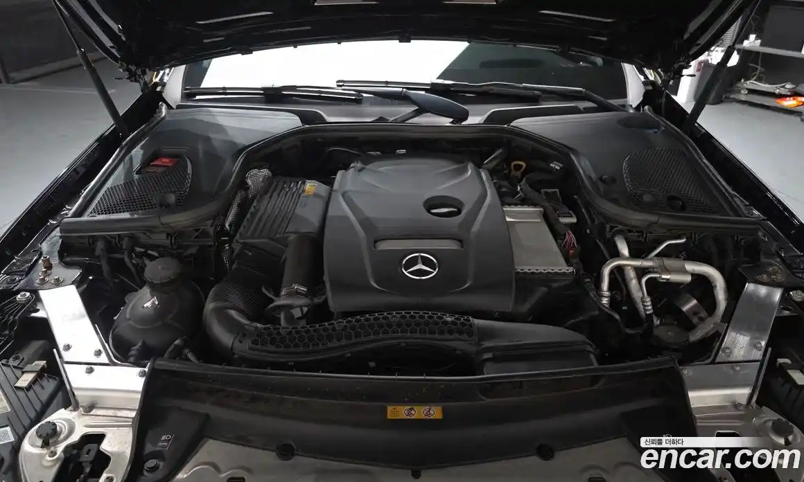 Mercedes-Benz E-Class 2023 2.0 Автомат в Москве № 338281, фото 6