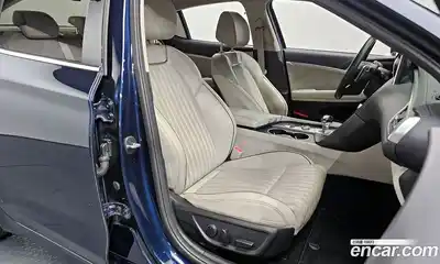 Genesis G70 2020 2.0 Автомат в Москве № 339820, миниатюра 10