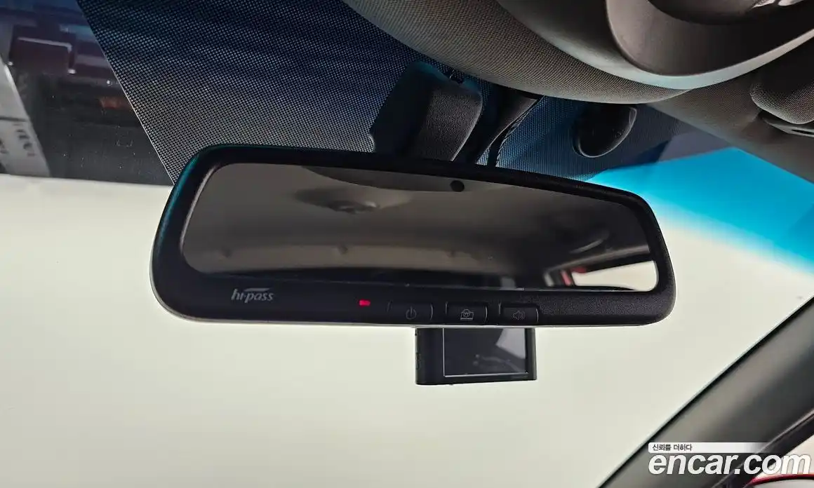 SsangYong Korando 2015 2.0 Автомат в Москве № 36481, фото 17