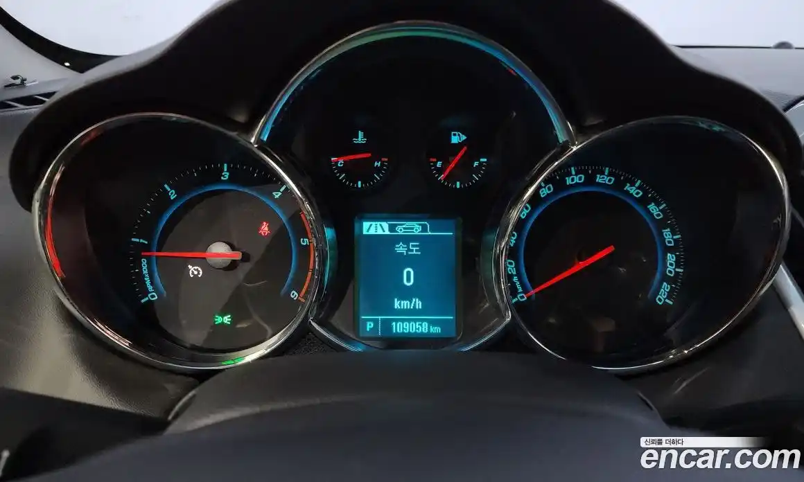 Chevrolet Cruze 2014 2.0 Автомат в Москве № 37065, фото 3