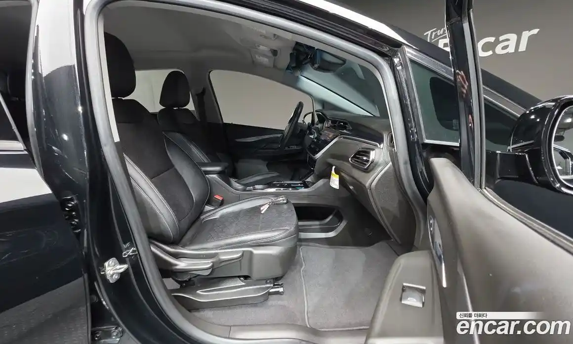 Chevrolet Bolt EV 2022 0.2 Автомат в Москве № 38739, фото 15