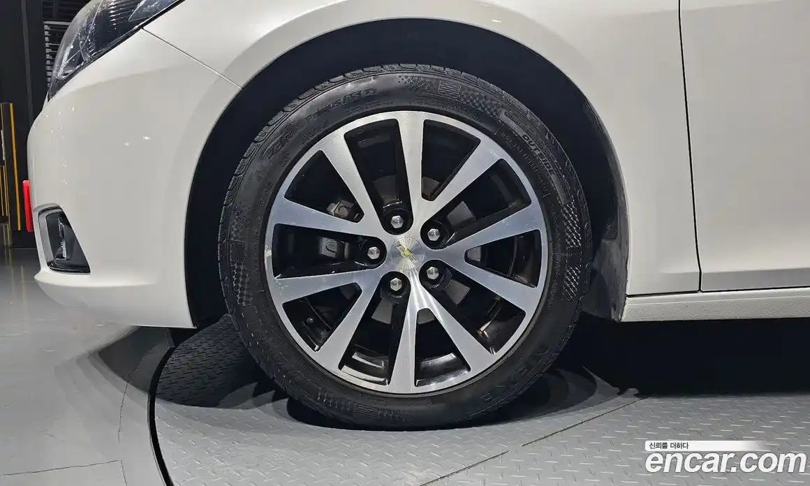 Chevrolet Malibu 2014 2.0 Автомат в Москве № 40671, фото 16