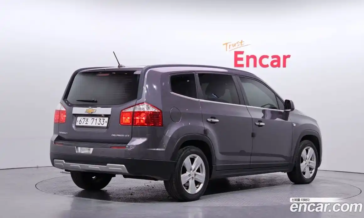 Chevrolet Orlando 2012 2.0 Автомат в Москве № 40812, фото 4