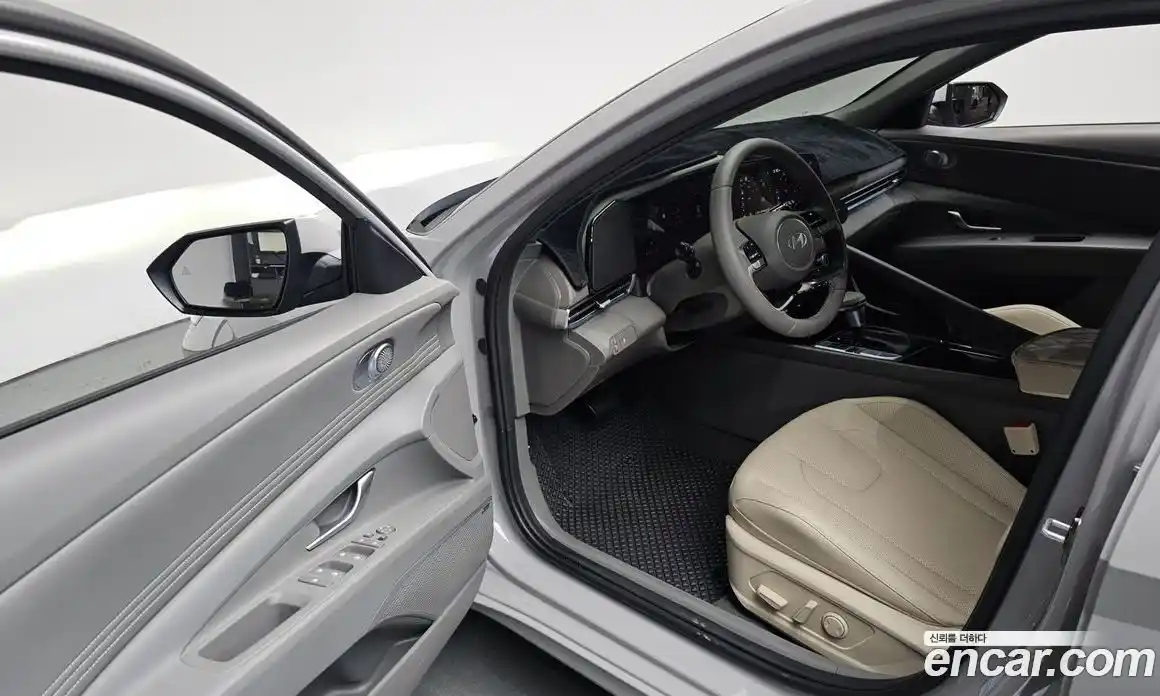 Hyundai Avante 2026 1.6 Автомат в Москве № 47852, фото 7