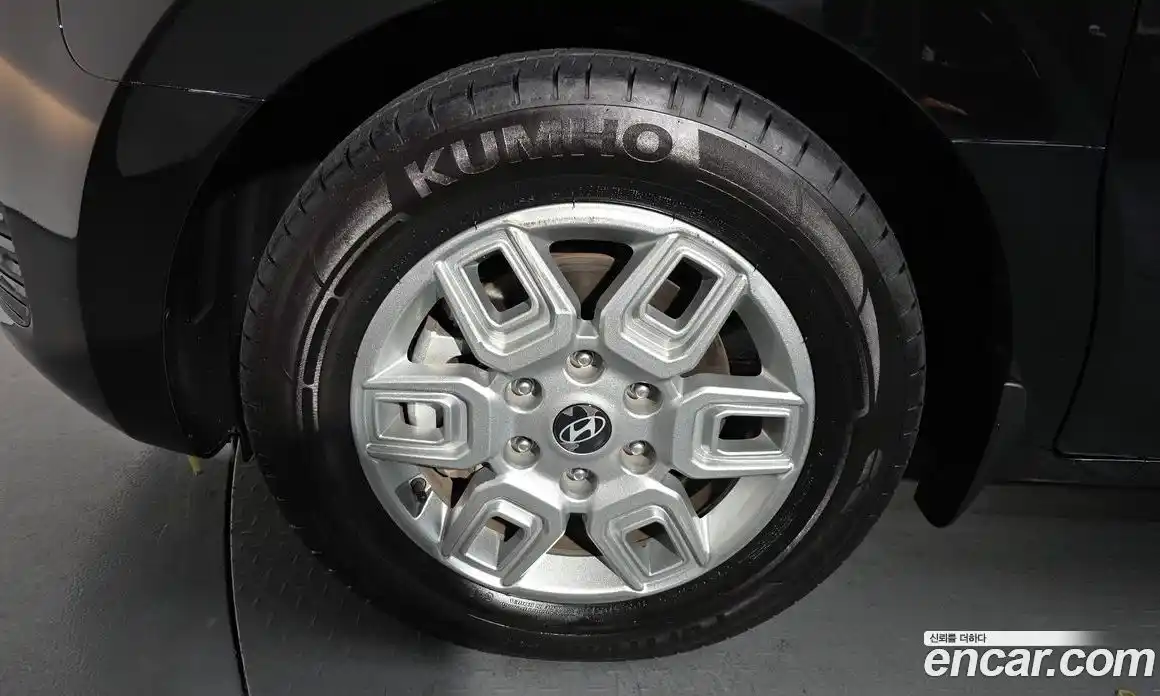 Hyundai Staria 2025 3.5 Автомат в Москве № 49871, фото 16