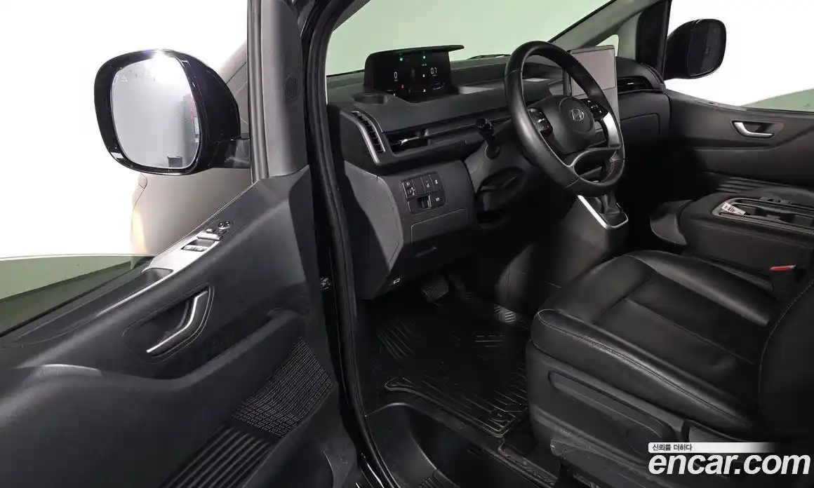 Hyundai Staria 2025 3.5 Автомат в Москве № 49871, фото 20