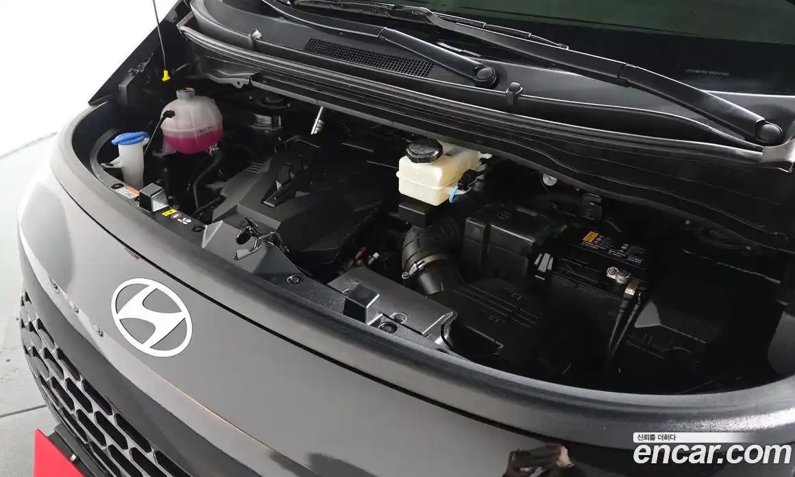 Hyundai Staria 2025 3.5 Автомат в Москве № 49871, фото 9