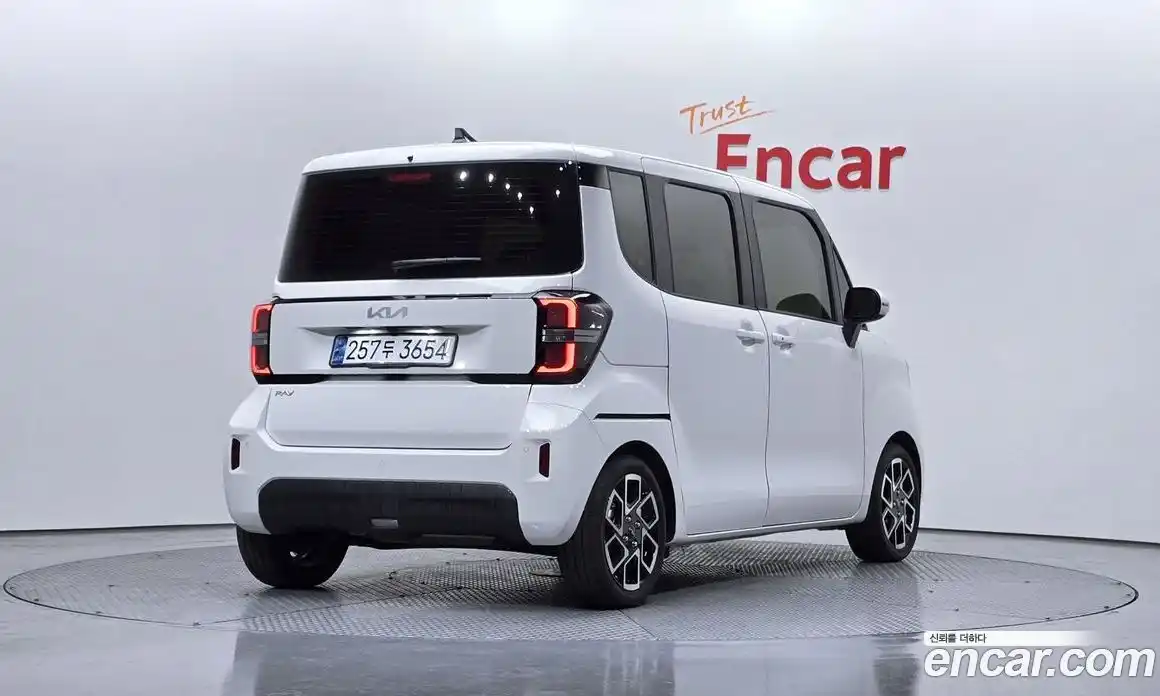 Kia Ray 2024 1.0 Автомат в Москве № 50320, фото 14