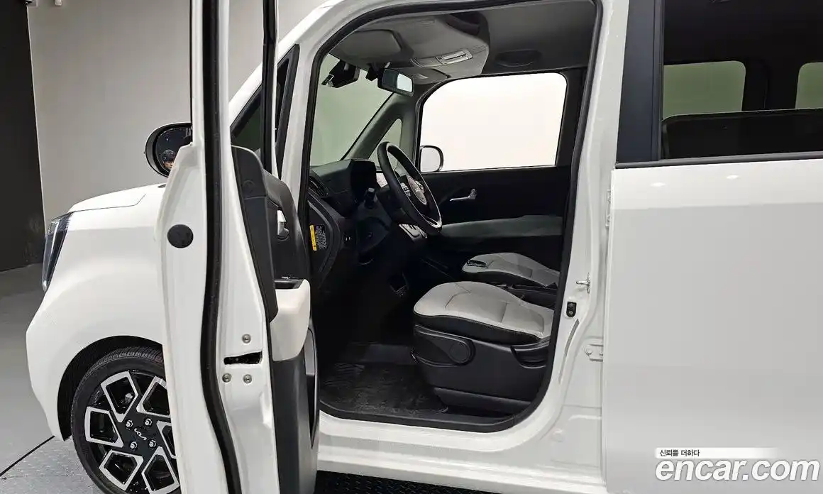 Kia Ray 2024 1.0 Автомат в Москве № 50320, фото 7