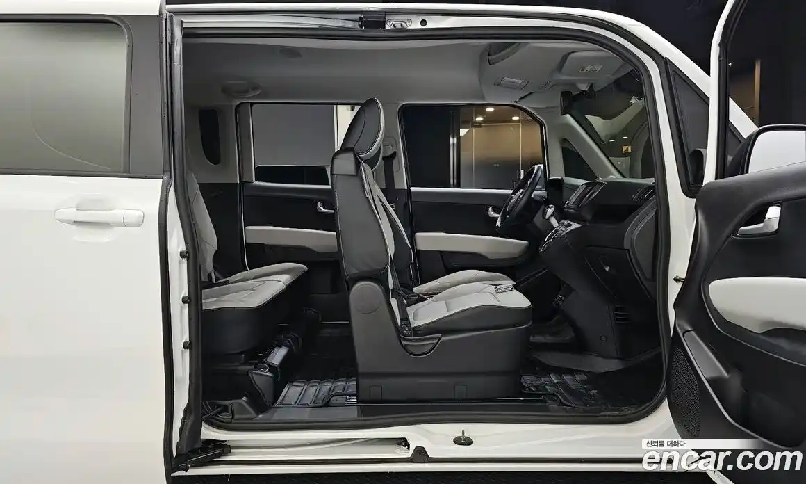 Kia Ray 2024 1.0 Автомат в Москве № 50320, фото 8