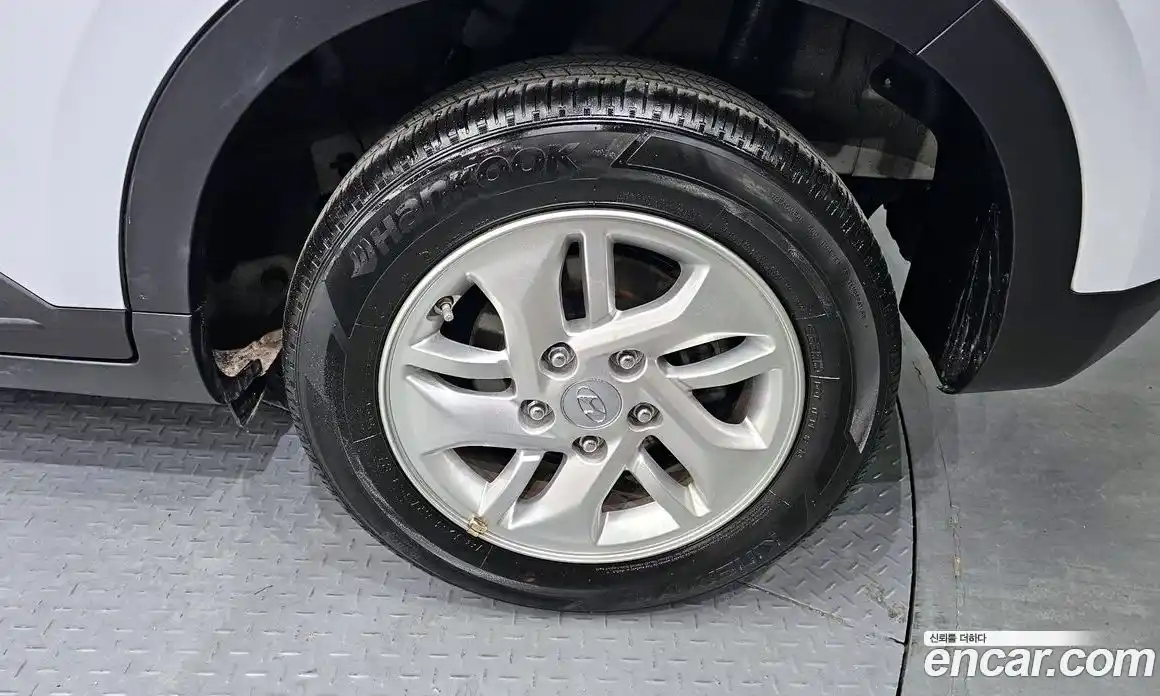 Hyundai Venue 2021 1.6 Автомат в Москве № 5130, фото 19