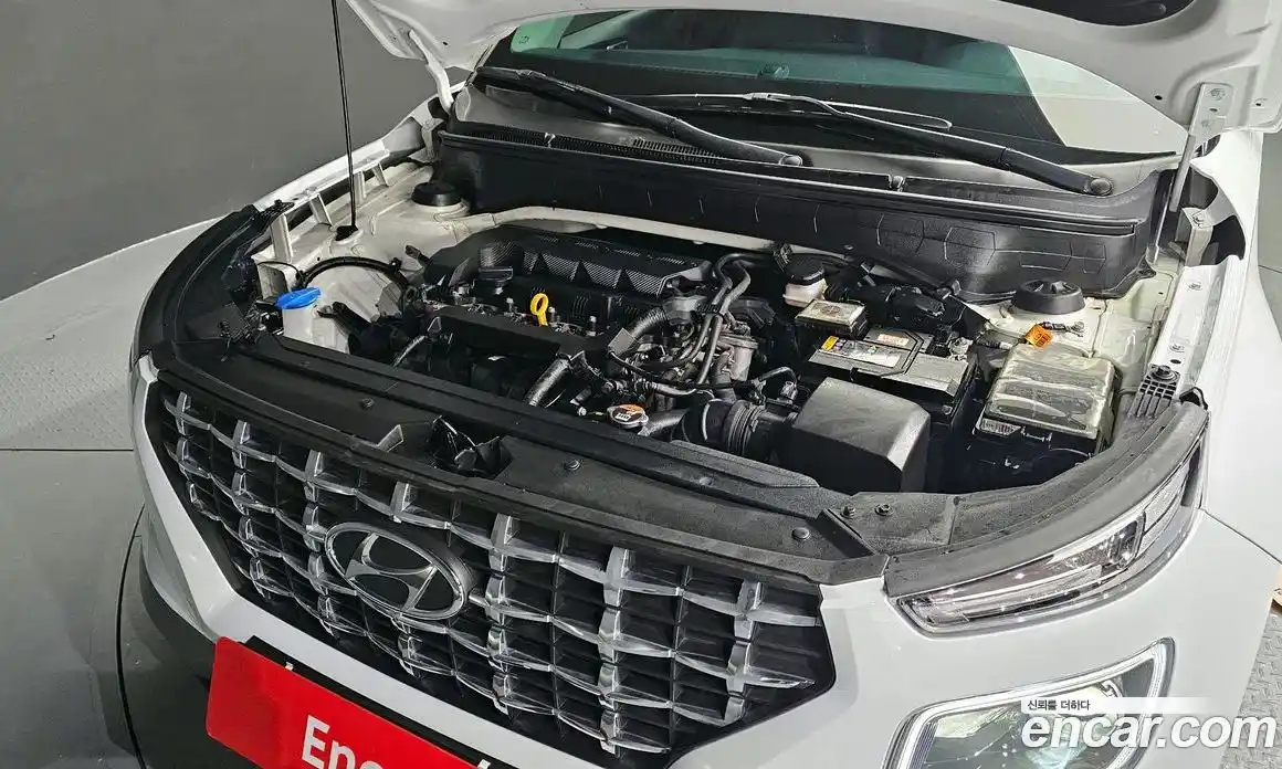 Hyundai Venue 2021 1.6 Автомат в Москве № 5130, фото 9