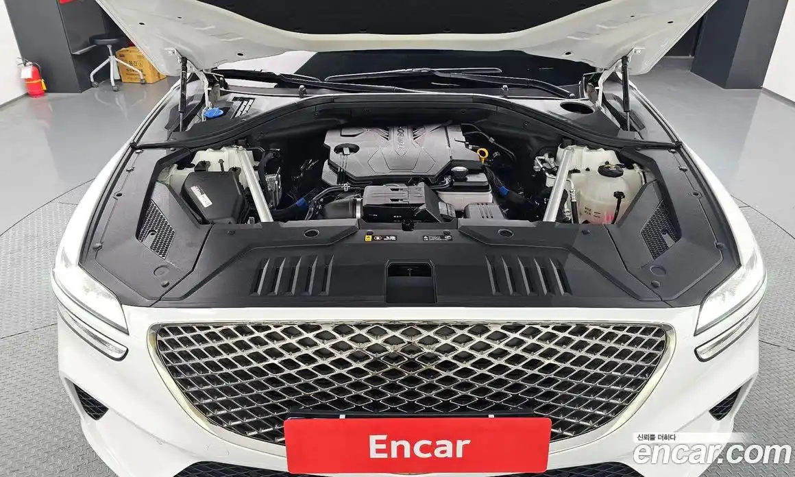 Genesis GV70 2023 2.5 Автомат в Москве № 58391, фото 12