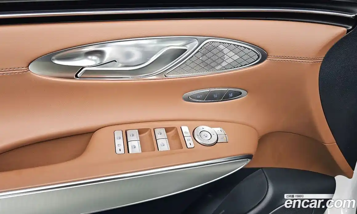 Genesis GV70 2023 2.5 Автомат в Москве № 58391, фото 8