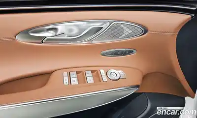 Genesis GV70 2023 2.5 Автомат в Москве № 58391, миниатюра 8