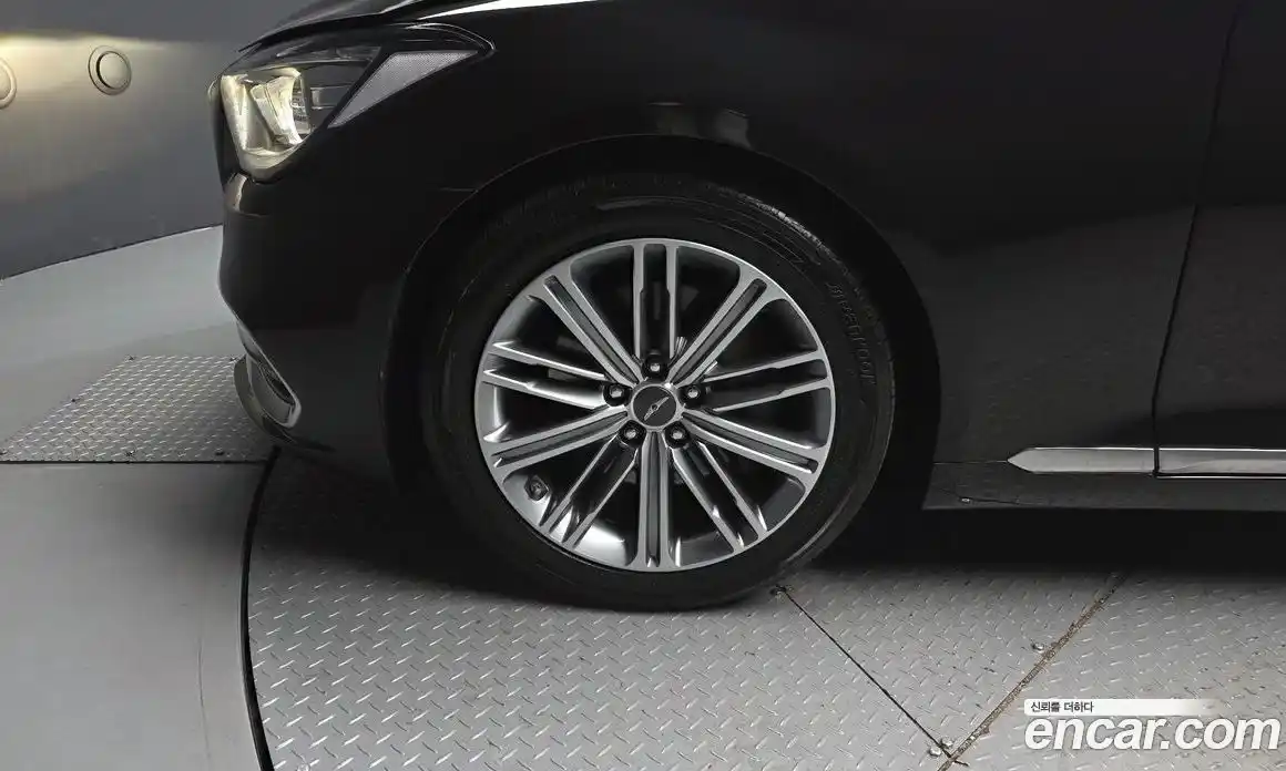 Genesis G80 2017 3.3 Автомат в Москве № 78198, фото 19