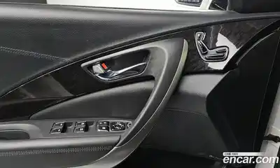 Hyundai Grandeur 2016 2.4 Автомат в Москве № 87717, миниатюра 11