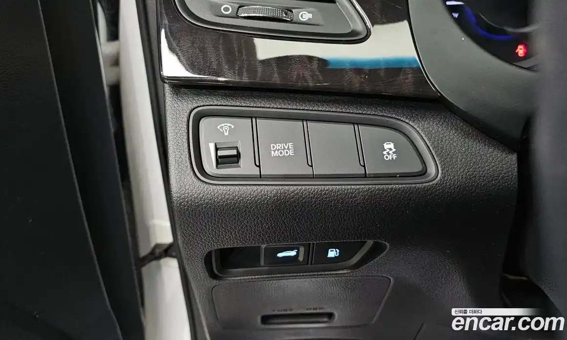 Hyundai Grandeur 2016 2.4 Автомат в Москве № 87717, фото 19