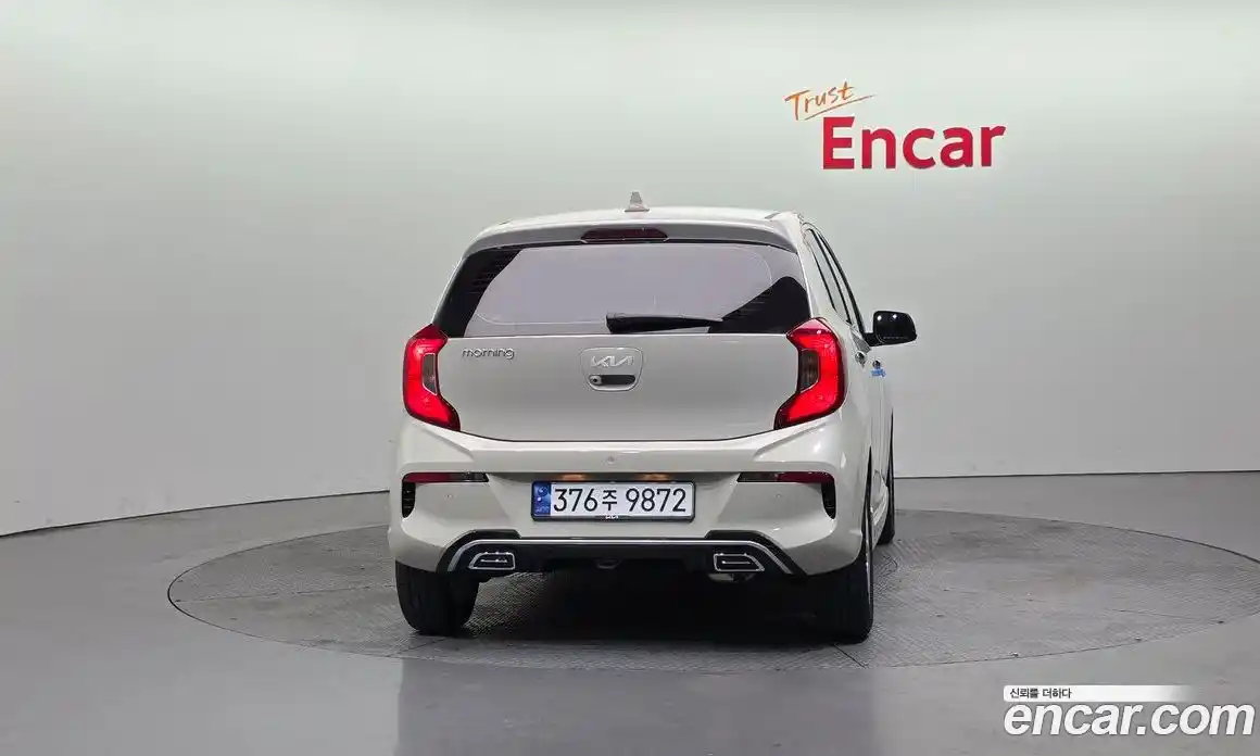 Kia Morning 2023 1.0 Автомат в Москве № 94813, фото 15