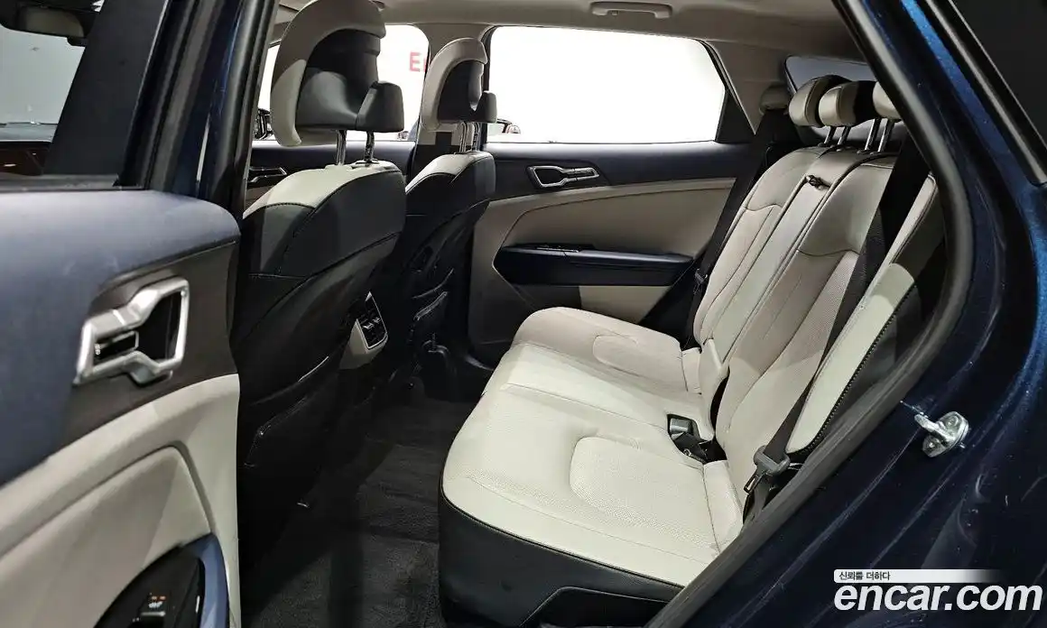 Kia Sportage 2022 1.6 Автомат в Москве № 96887, фото 10