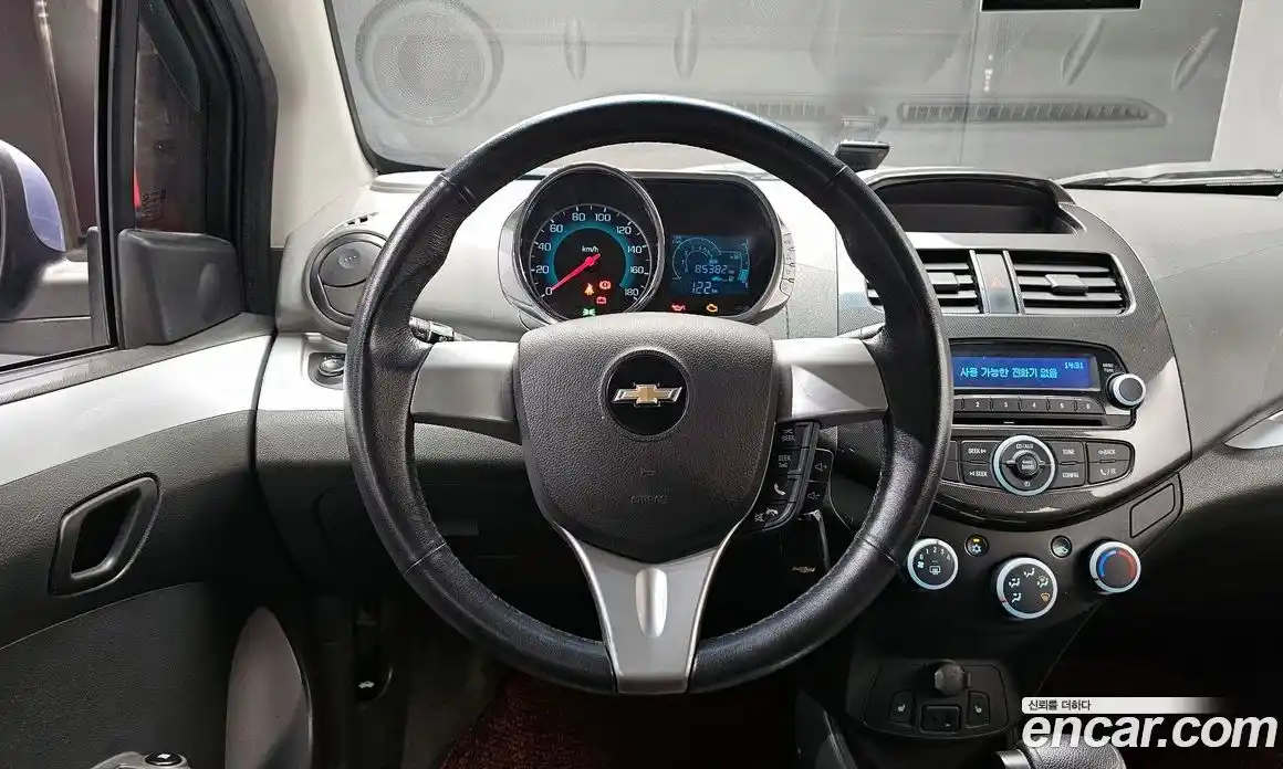 Chevrolet Spark 2014 1.0 Автомат в Москве № 104151, фото 18