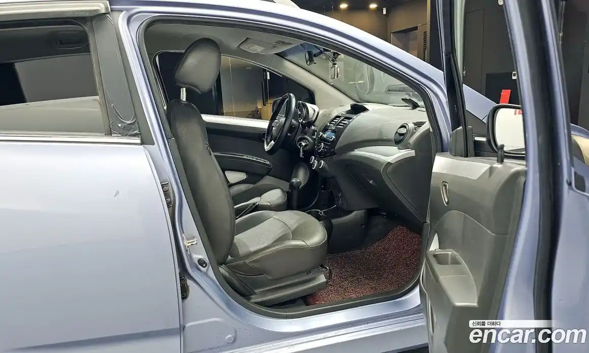 Chevrolet Spark 2014 1.0 Автомат в Москве № 104151, фото 8