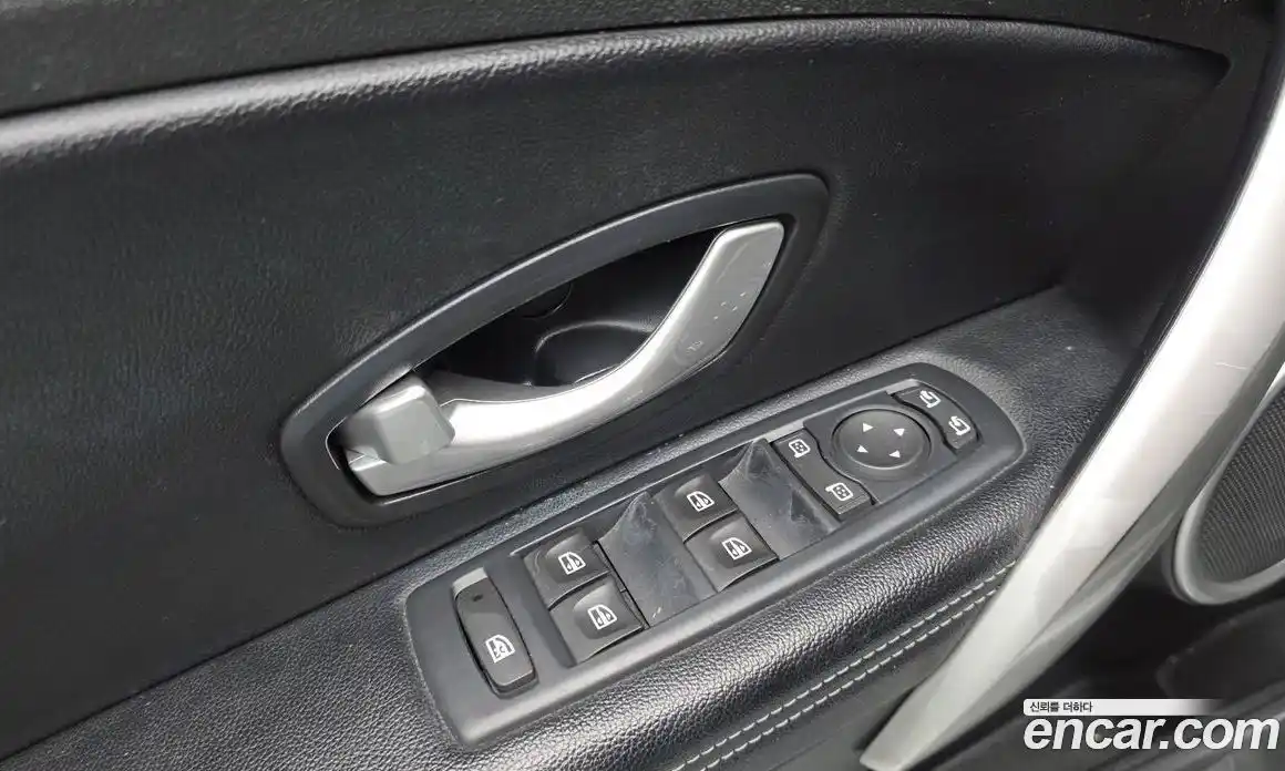 Renault SM3 2011 1.6 Автомат в Москве № 106178, фото 5