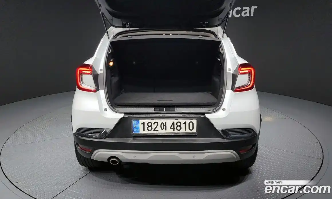 Renault Captur 2021 1.3 Автомат в Москве № 106215, фото 11