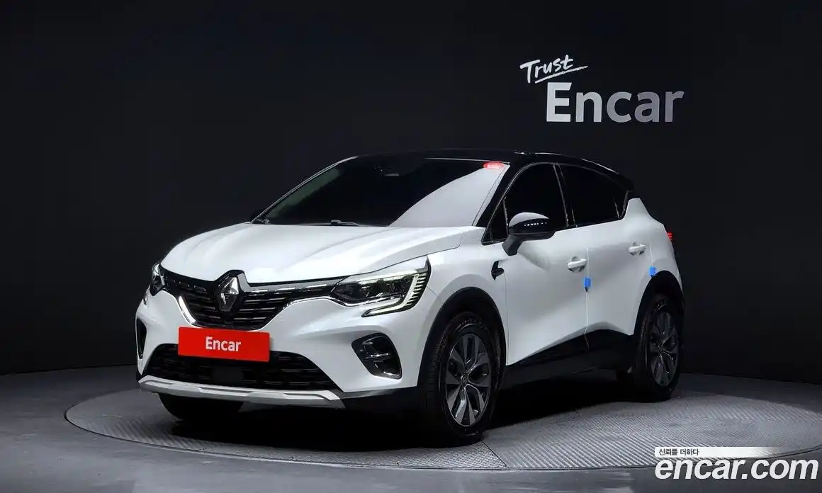 Renault Captur 2021 1.3 Автомат в Москве № 106215, фото 14
