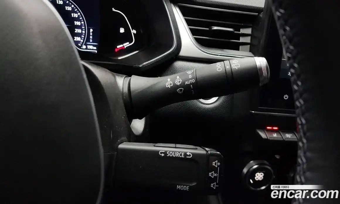 Renault Captur 2021 1.3 Автомат в Москве № 106215, фото 16