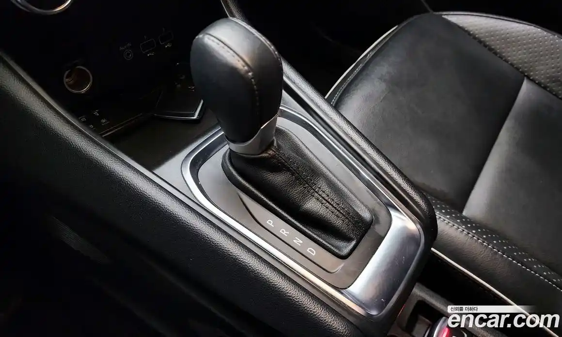 Renault Captur 2021 1.3 Автомат в Москве № 106215, фото 4